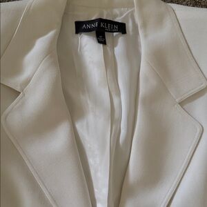 Anne Klein Women's Cream Blazer